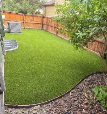 Gallery photos for Pet-Friendly Turf Installation Across All 3 Sides of This Backyard: Image #3