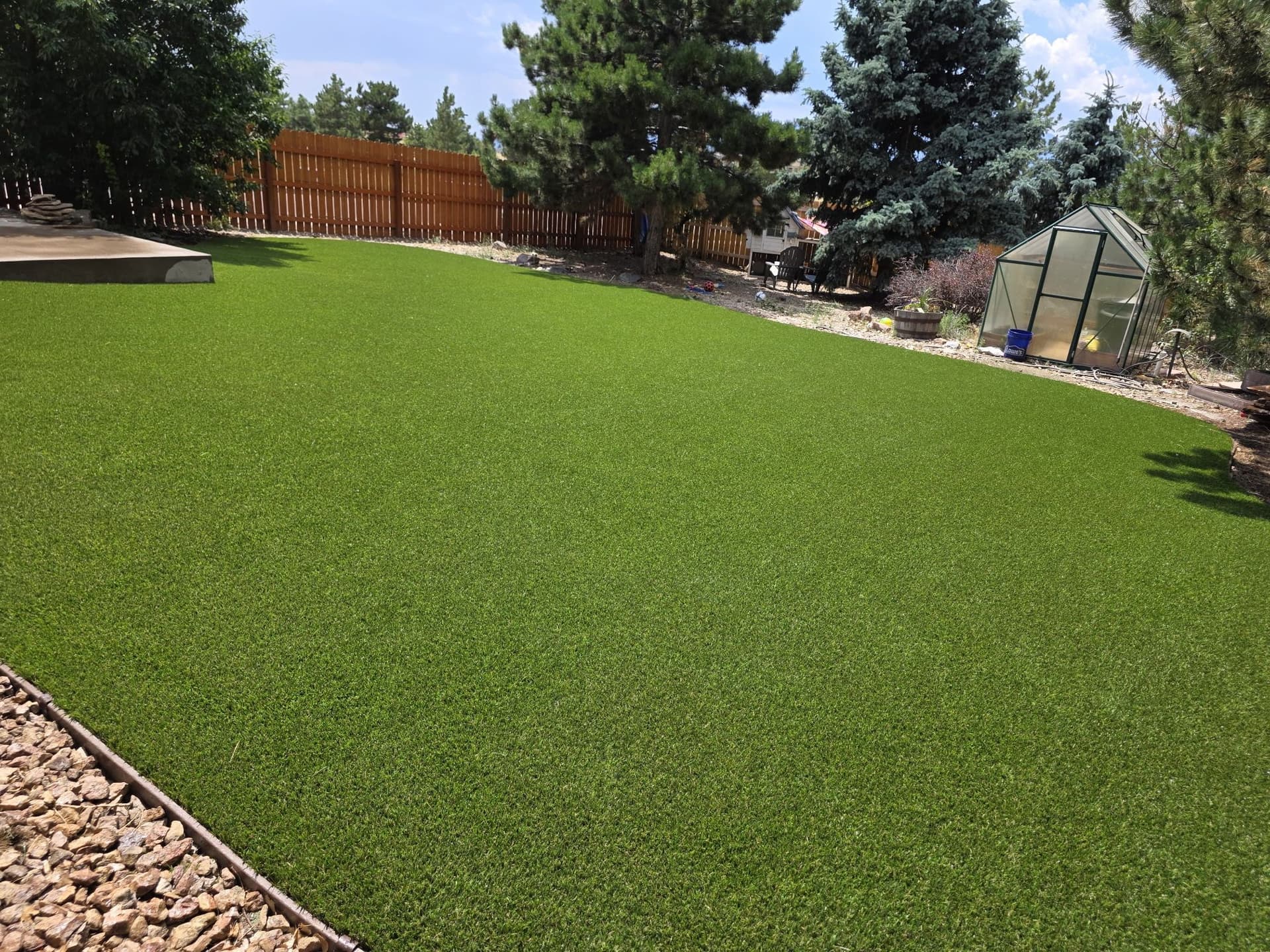 Colorado Springs Backyard Goes From Dirt and Weeds to Lush Artificial Turf image