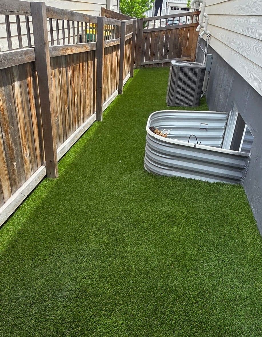 Gallery photos for Side Yard Turned Dog-Friendly Turf Area: Image #1
