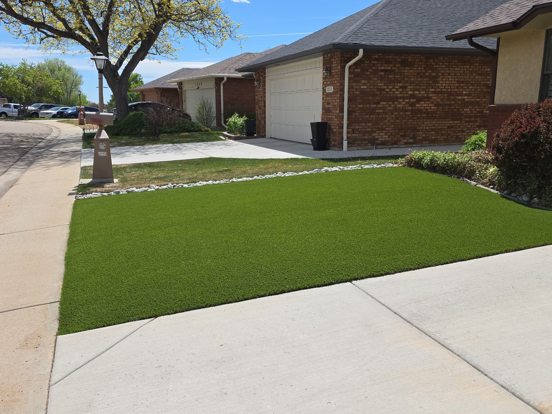Artificial Turf Maintenance Brings a Longmont Front Yard Back to Life