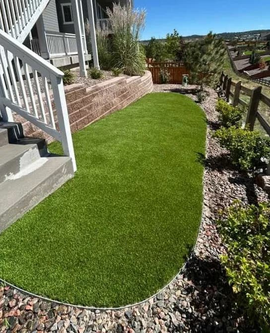 Artificial Turf Brings a Narrow Colorado Backyard Back to Life image
