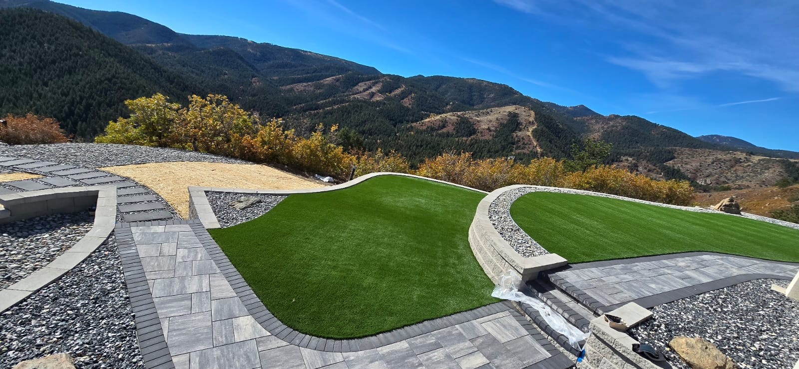Littleton backyard in the foothills